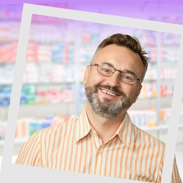 Jean a trouvé un remplaçant pour sa pharmacie et part en vacances sereinement